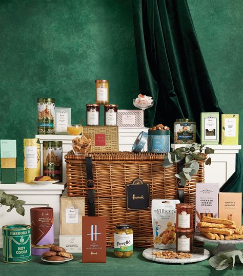 Luxury Hampers | Gift Baskets | Harrods UK