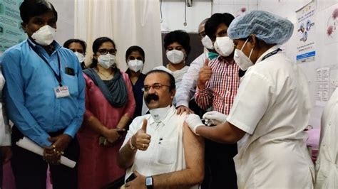 Thane district collector urges people to get vaccinated | Mumbai news ...