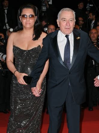 Robert DeNiro & GF Tiffany Chen In 1st Public Appearance After Birth ...