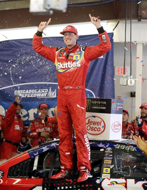 Kyle Busch wins NASCAR Cup Series race in wild finish – Macomb Daily