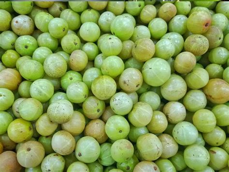 7 reasons to include Amla (Indian gooseberry) in the daily diet