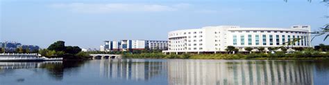 Hubei University of Science & Technology