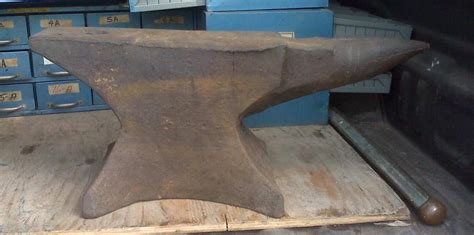 Help identify this anvil