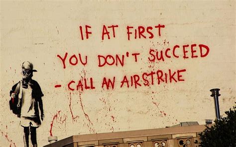 [2024] 🔥Banksy Airstrike Gas Mask Airstrike Art Guerra Banksy Graffiti (800x500) - #297040