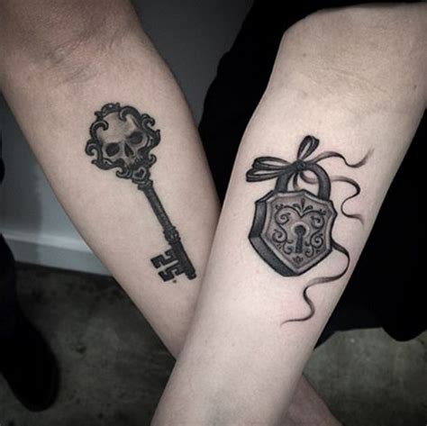 32 Must-See Skeleton Key Tattoo Designs - TattooBlend
