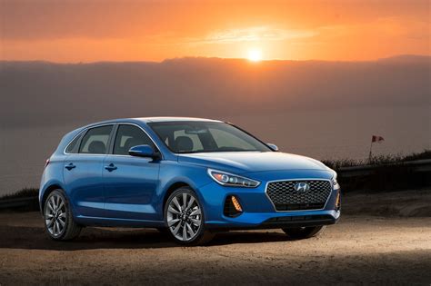 2018 Hyundai Elantra GT Sport First Drive Review | Automobile Magazine