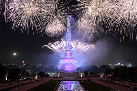 Bastille Day Fireworks in Paris 2014 | Pictures | POPSUGAR Celebrity