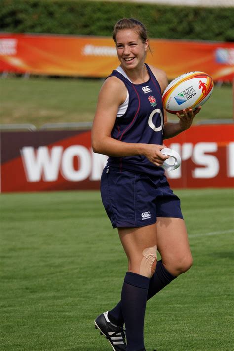 15 Best Female Rugby Players Of All Time - Discover Walks Blog