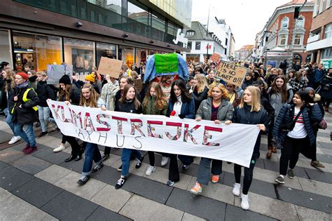 Denmark Election Is Fueled by Anger on Climate and Immigration - The New York Times