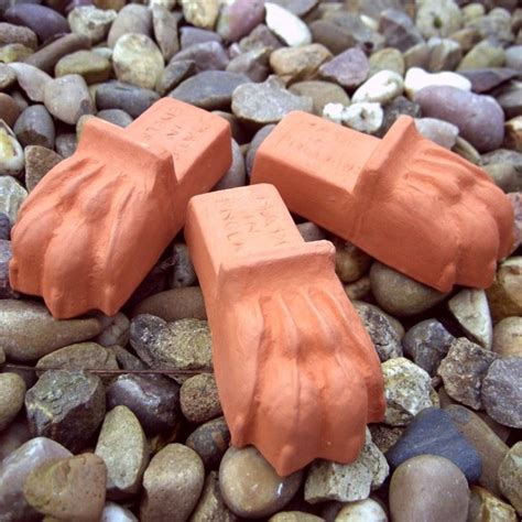 Lion's Paw Pot Feet | Terracotta.uk.com | Hand-made UK Terracotta ...