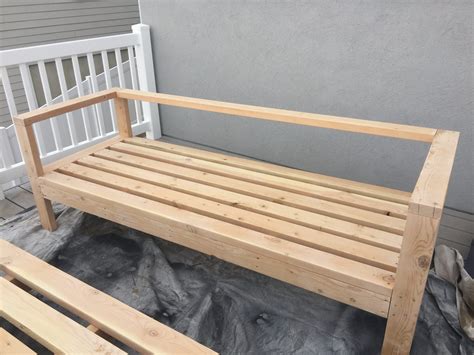 DIY Outdoor Furniture - Honeybear Lane