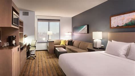 Extended Stay Anaheim Hotel Rooms & Suites | Hyatt House Anaheim