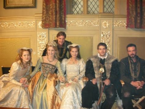 Annabelle & S3 Tudors Cast - Annabelle Wallis Photo (35241056) - Fanpop