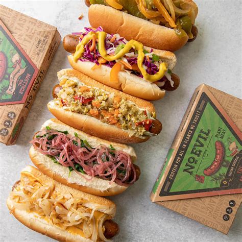 The 11 Best Vegan Hot Dog Brands in 2022 | Vegan hot dog, Vegan food ...