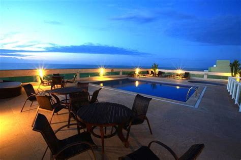 Royal Macae Palace Hotel - Compare Deals