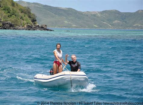 Snorkeling in Fiji along the coral reefs | HI Travel Tales