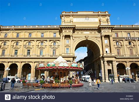 Piazza Della Repubblica Florence Stock Photos & Piazza Della Repubblica Florence Stock Images ...