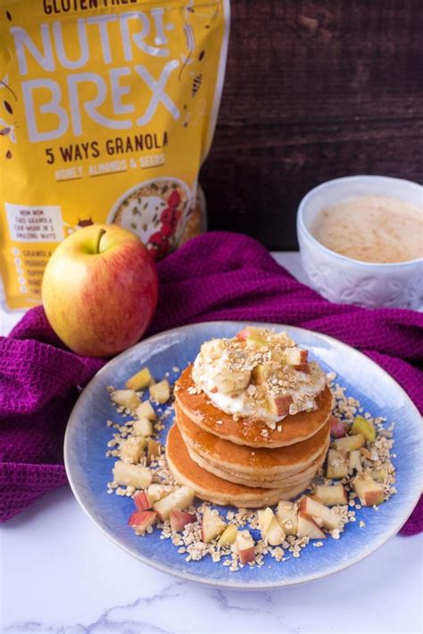 Apple and Granola Oat Pancakes - Hungry Healthy Happy