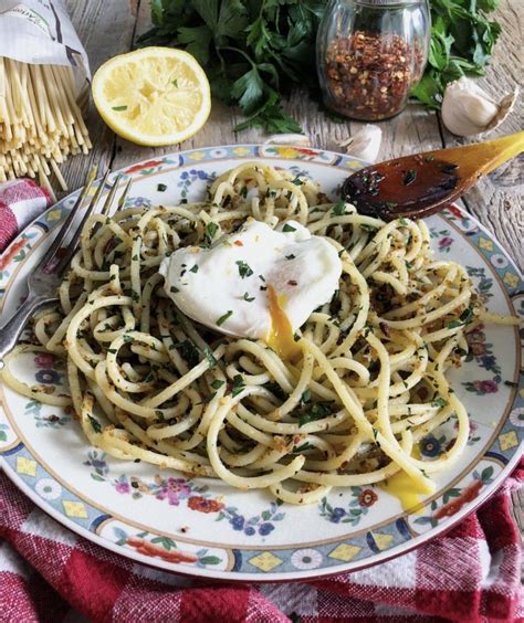 Spaghetti Pangrattato | The Lemon Apron