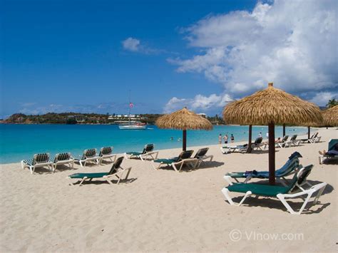 Emerald Beach Wallpaper - Virgin Islands