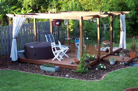 Floating Deck With Pergola