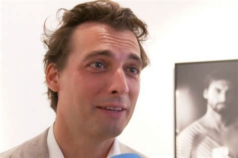 Thierry Baudet laat andere kant zien én is openhartig over zijn liefdesleven