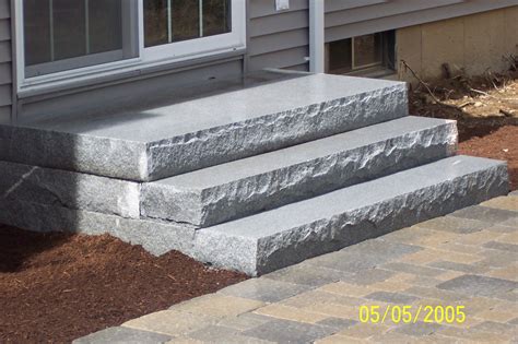 paver patio stairs with landing - Google Search | Pavimento esterno ...