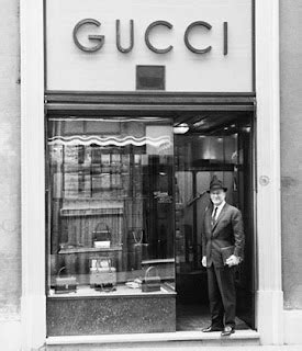 THE GRANDMA'S LOGBOOK ---: GUCCIO GUCCI, THE ELEGANCE OF TUSCAN DESIGNERS