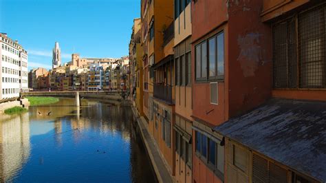 Where to Stay in Girona: Best Areas & Hotels [2024 ]