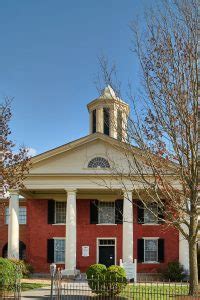 8 Reasons to Make Berryville, VA, Your Next Getaway - HWY.CO