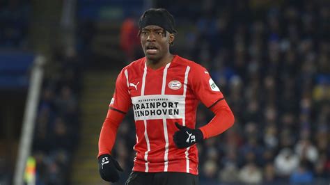 Noni Madueke: Chelsea in talks with PSV Eindhoven for England U21 ...