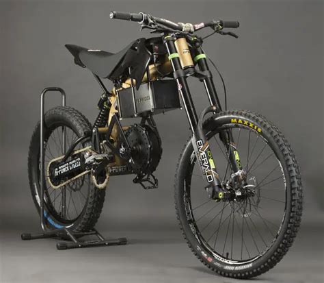 Typhoon PRO Electric Dirt Bike with 6,000W Power - Tuvie