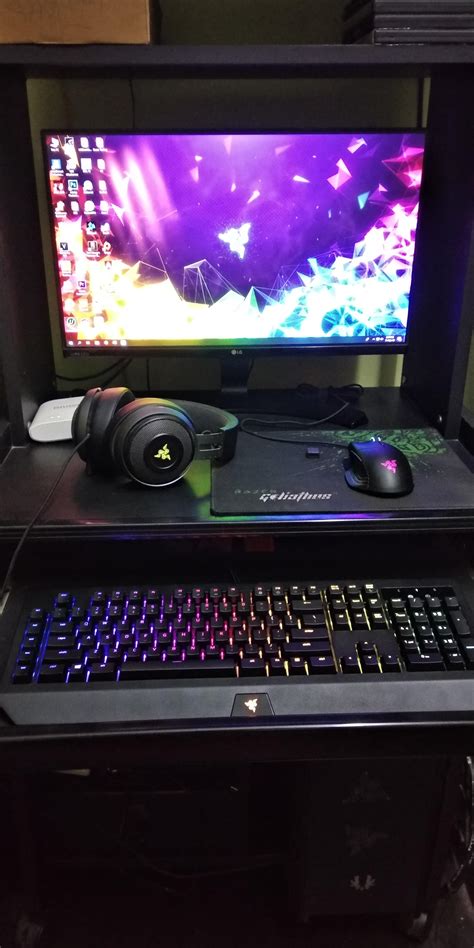 Completed my Razer setup today : r/razer