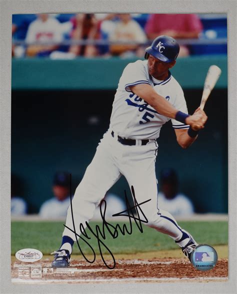 Lot Detail - George Brett Autographed 8x10 Photo JSA COA