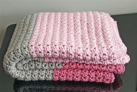 Hand Crocheted Baby Blankets – Crochet For Beginners