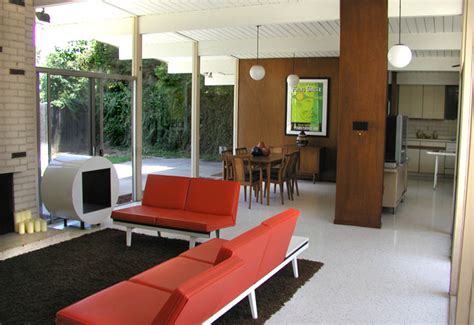 Steve Jobs' Modern Childhood Home May Have Incubated his Design Vision