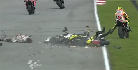 Marco Simoncelli dies after horrific crash in Sepang | Malaysiasaya ...