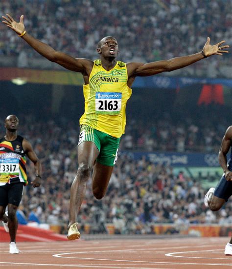 Even a Hobbled Usain Bolt Is a Beijing Headliner - The New York Times