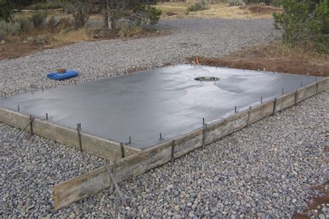 How to Pour a Perfect Concrete Slab | How To Build It