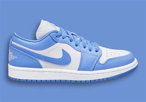 Nike WMNS Air Jordan 1Low UNC-