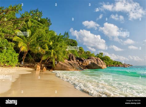 anse lazio beach praslin island seychelles Stock Photo - Alamy