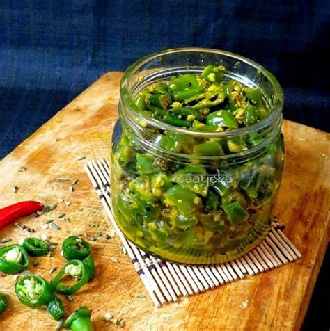 Tangy Green Chili Pickle-Maharashtrian style » Maayeka