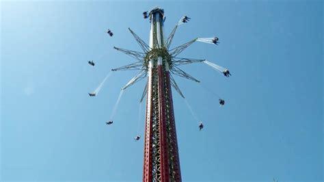 Sky Screamer Worlds Tallest Swing Ride Six Flags New England POV and ...