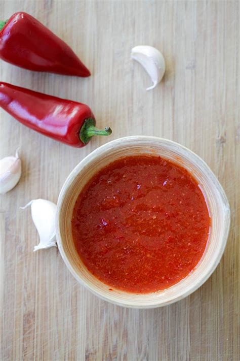 Homemade Sweet Chili Sauce | Easy Delicious Recipes