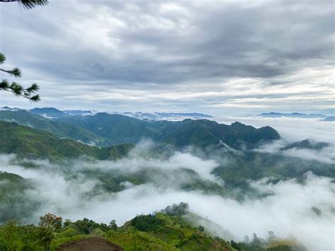 Sea of Clouds in BuDa, Philippines - Tiffany Wanders