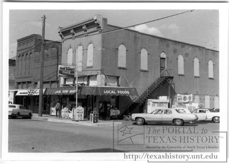 Henrietta Street Scene - The Portal to Texas History