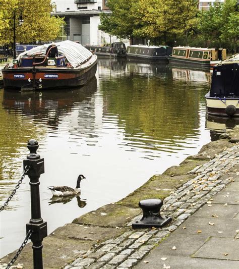 Exploring the Cheshire Ring Canals - Travel Examiner