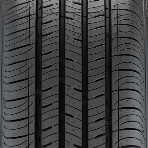 Kumho Solus TA31 | Tire Rack