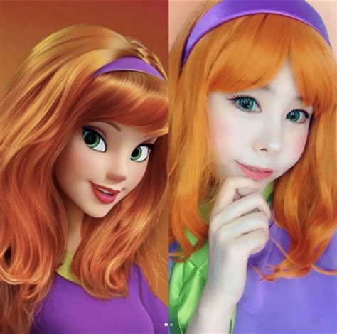 Daphne cosplay from Scoobydoo : r/Scoobydoo