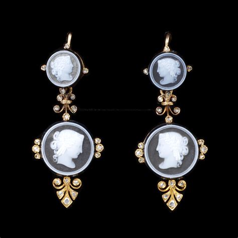 Pair of earrings | V&A Search the Collections